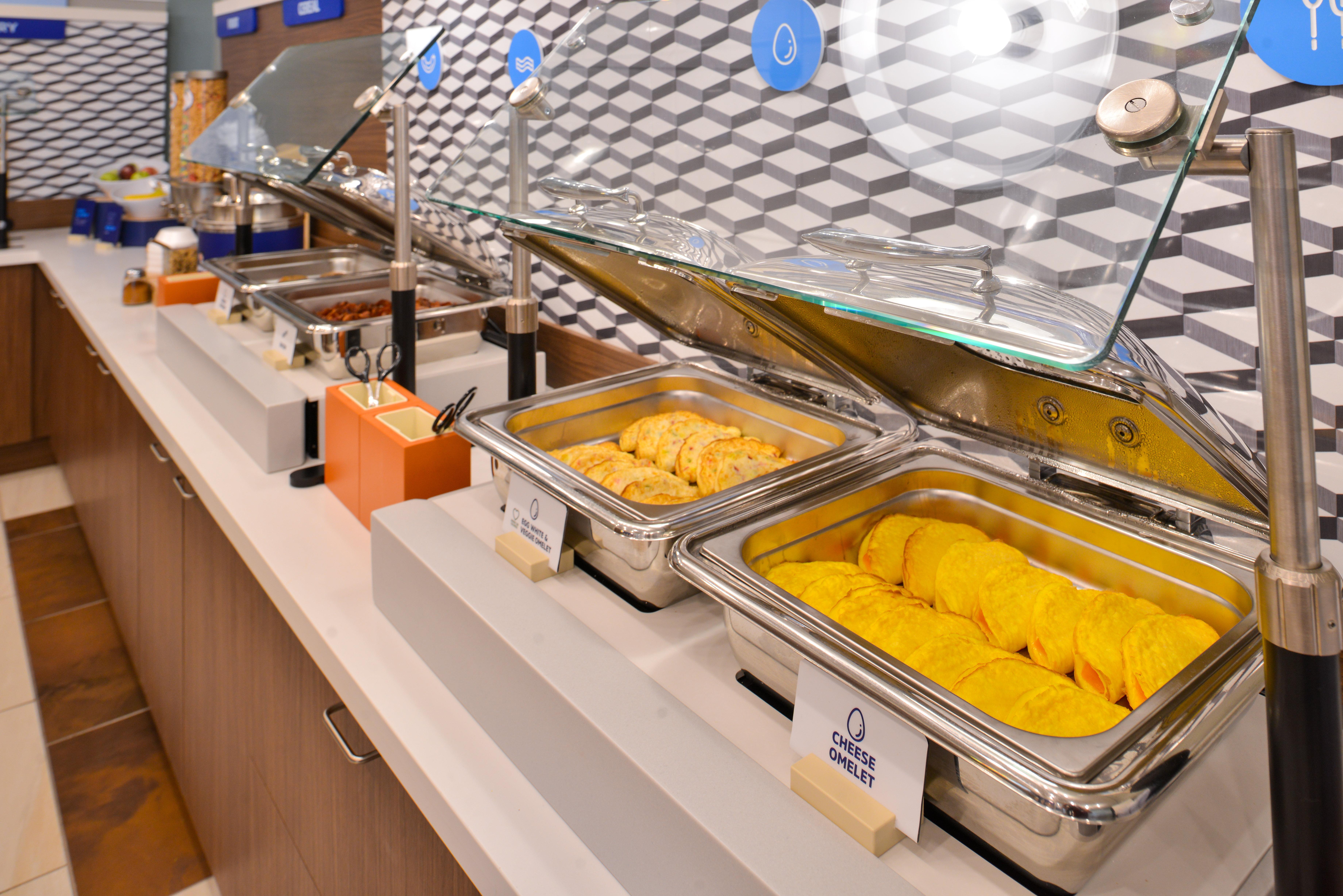 Holiday Inn Express & Suites Davenport, An Ihg Hotel Экстерьер фото
