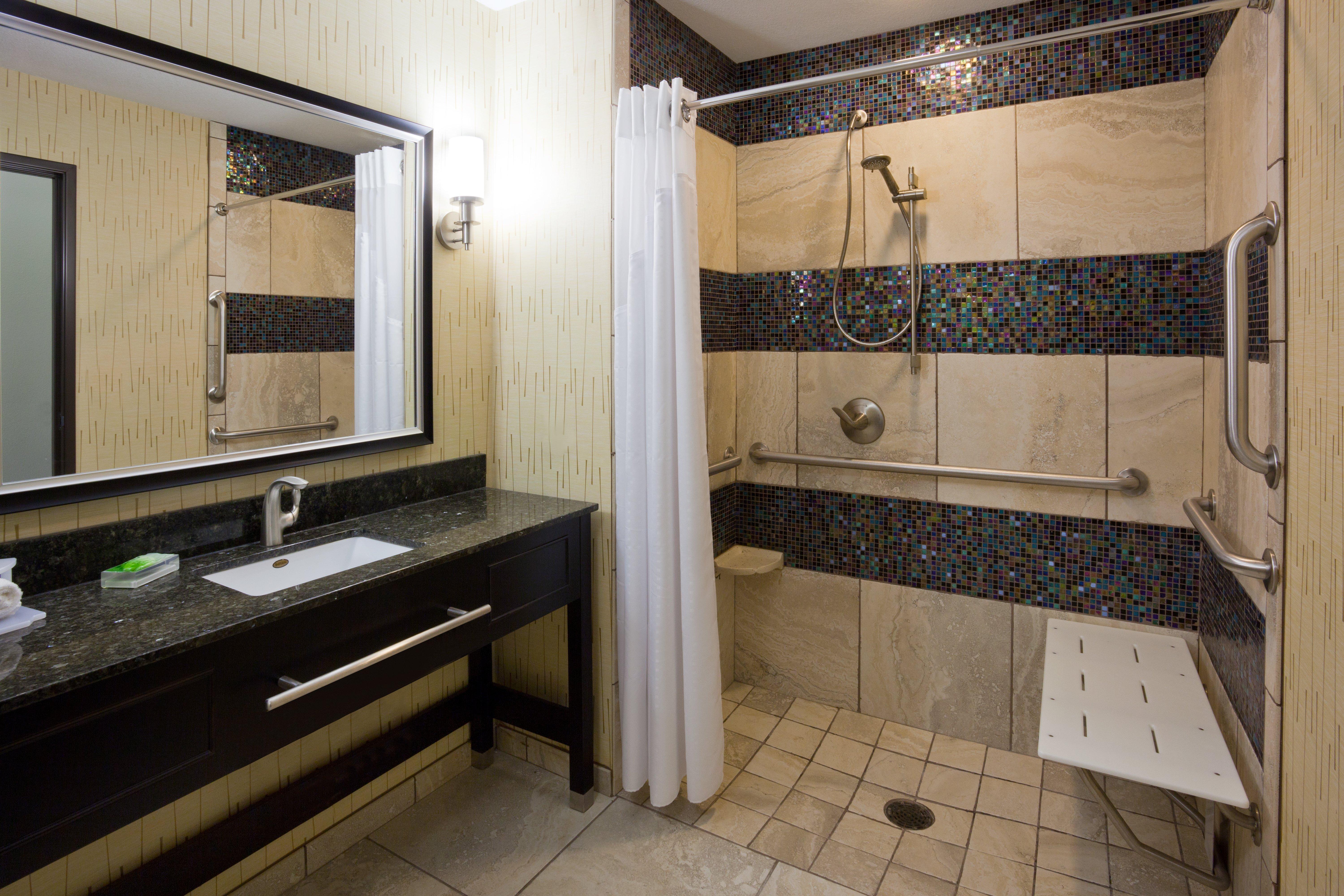 Holiday Inn Express & Suites Davenport, An Ihg Hotel Экстерьер фото