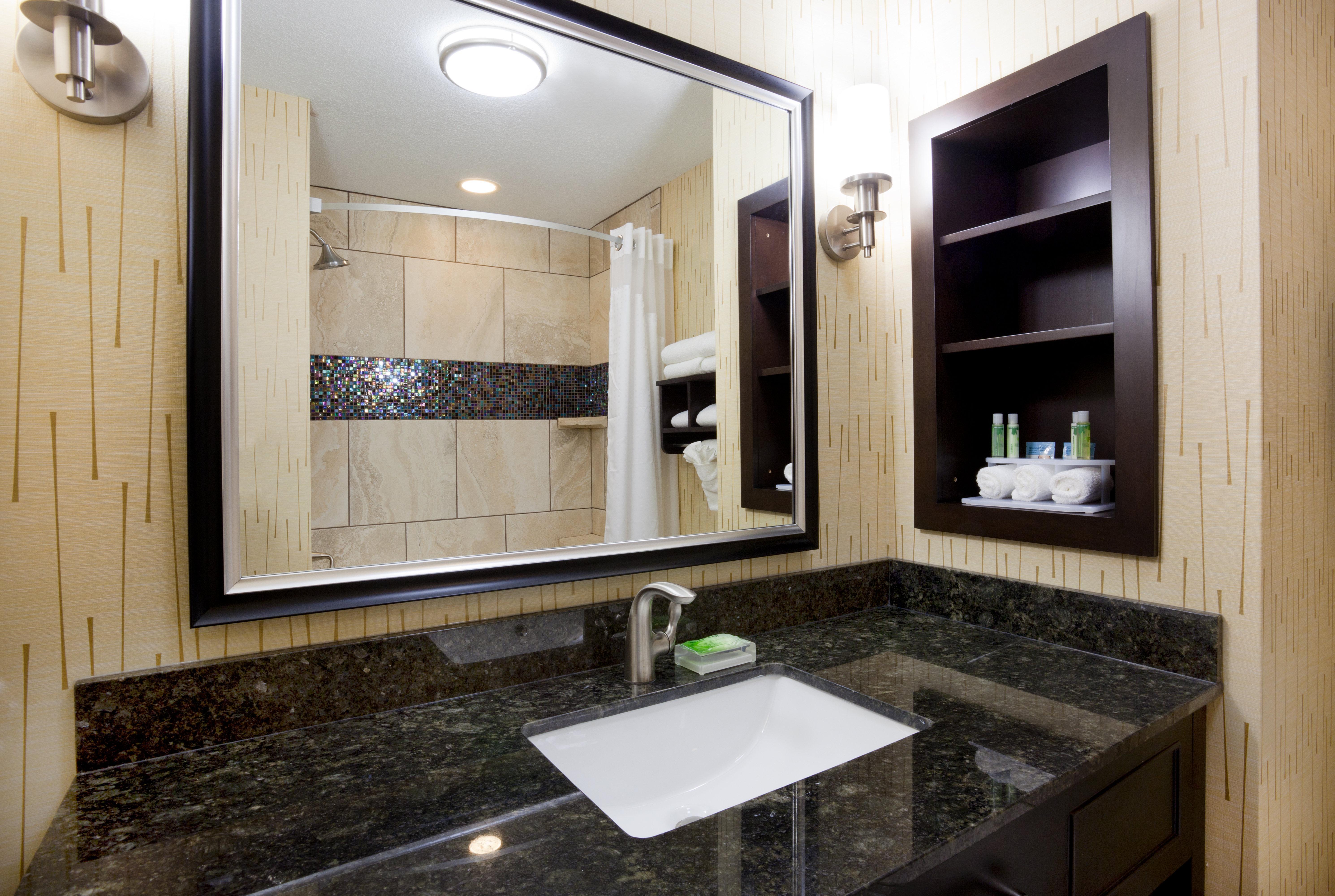 Holiday Inn Express & Suites Davenport, An Ihg Hotel Экстерьер фото